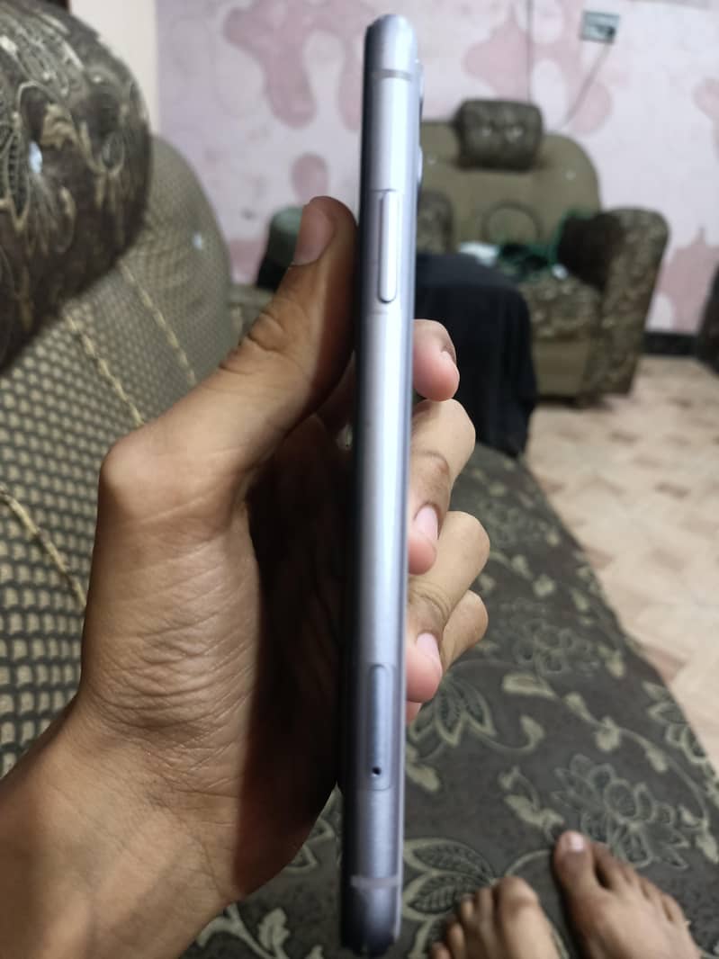 Apple iPhone 11.03224958169 8