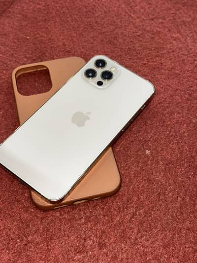 Apple iPhone 12 Pro