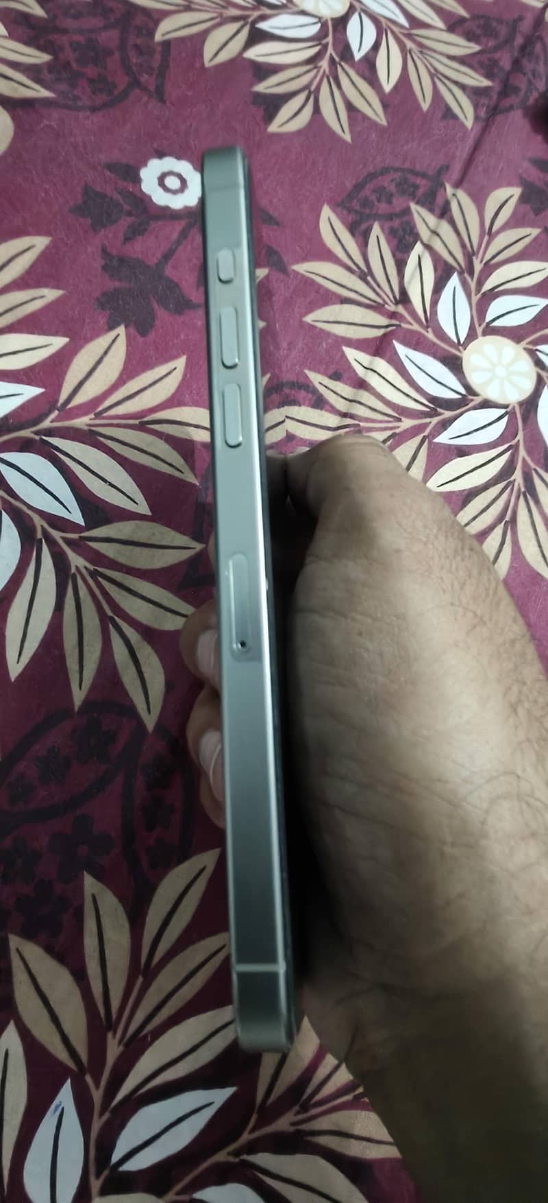 Apple iPhone 15 Pro Max 8