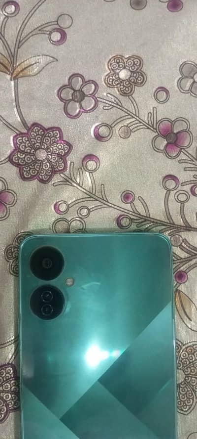 Tecno Camon 19