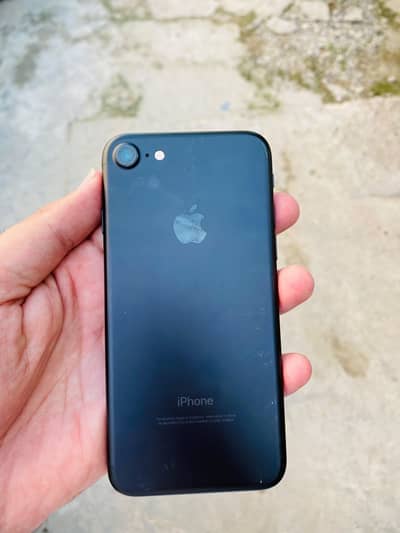 Apple iPhone 7