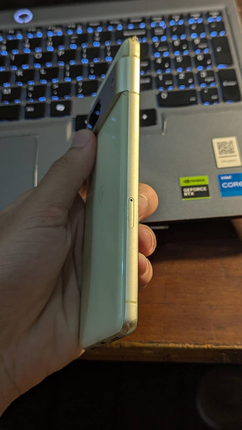 Google Pixel 7 5