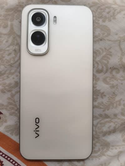 Vivo y500 256