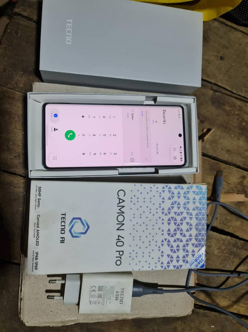 Tecno CAMON 40 Pro 2