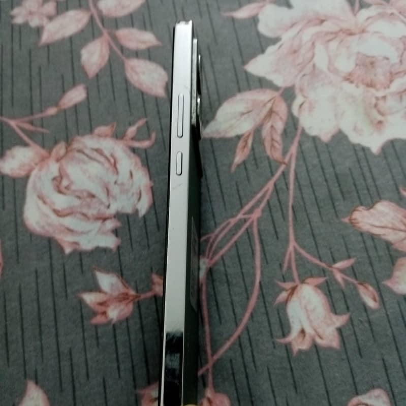 Infinix Note 40 1