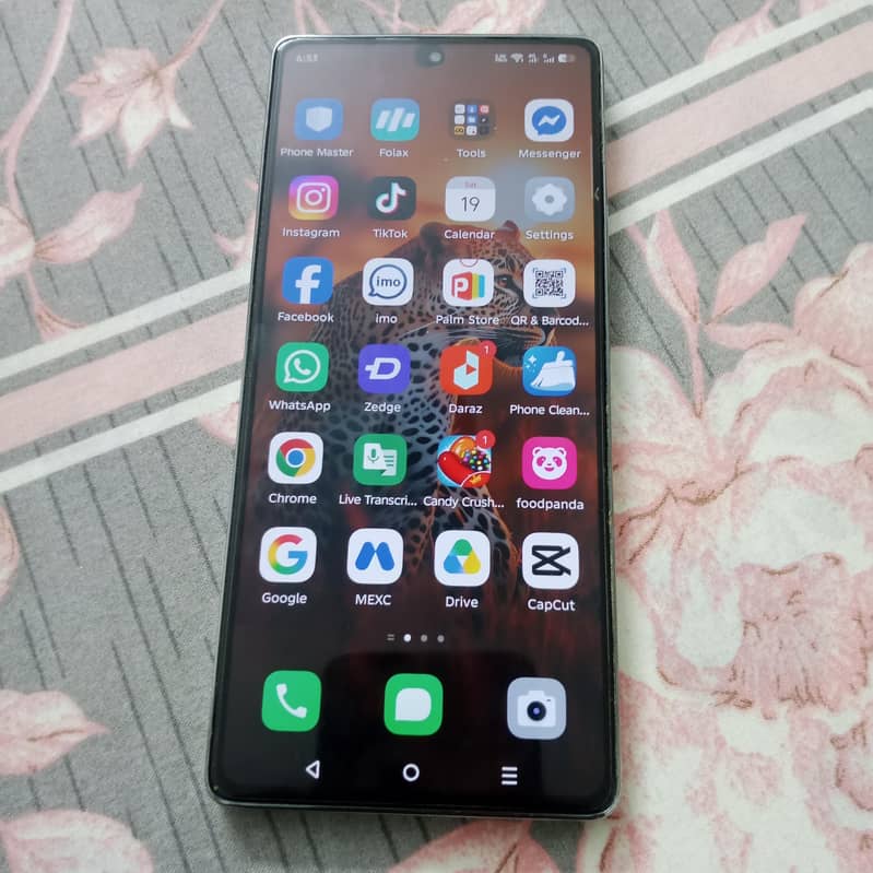 Infinix Note 40 4