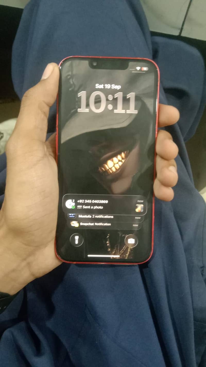 Apple iPhone 13 1