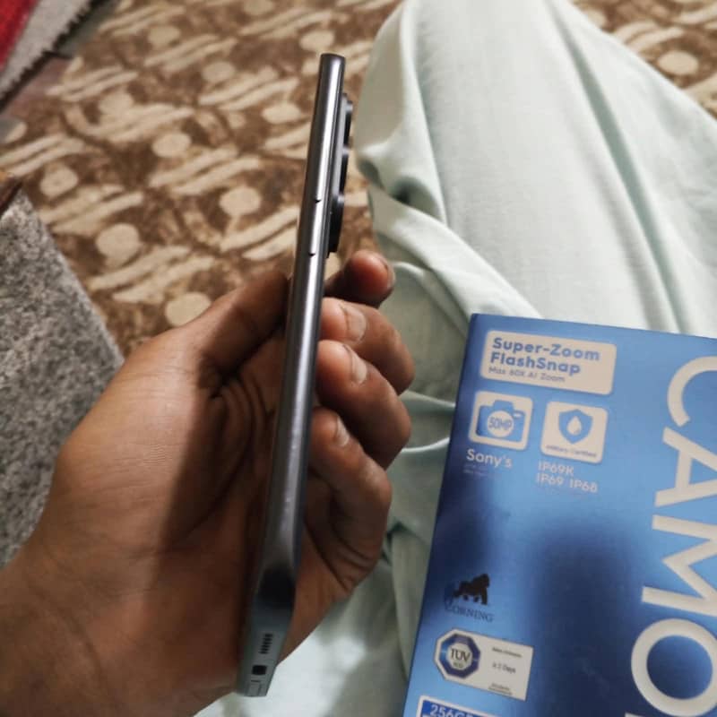 tecno camon 50 Pro 5