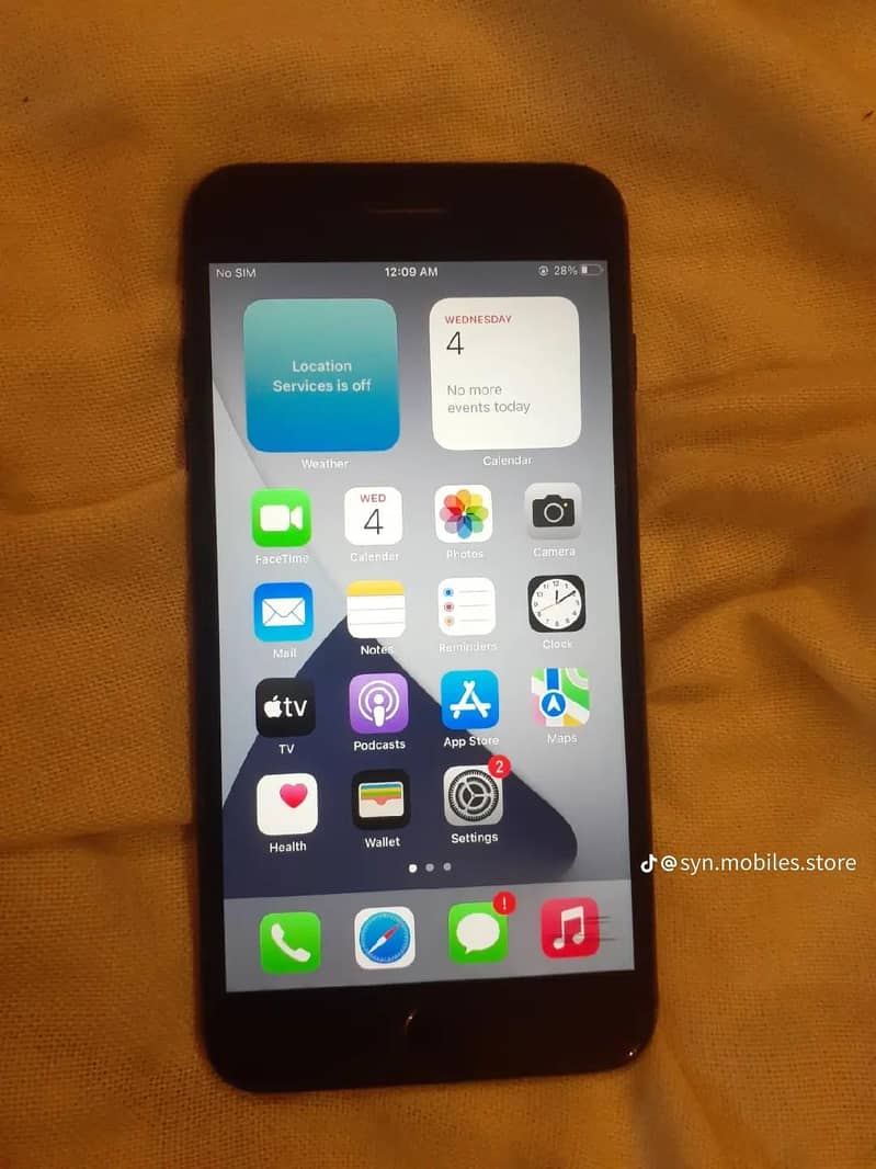 Apple iPhone 7 Plus 5
