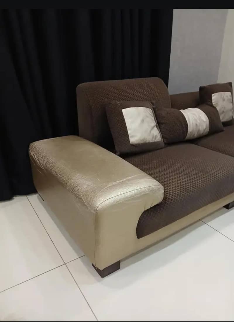 Sofa 2 seater 2