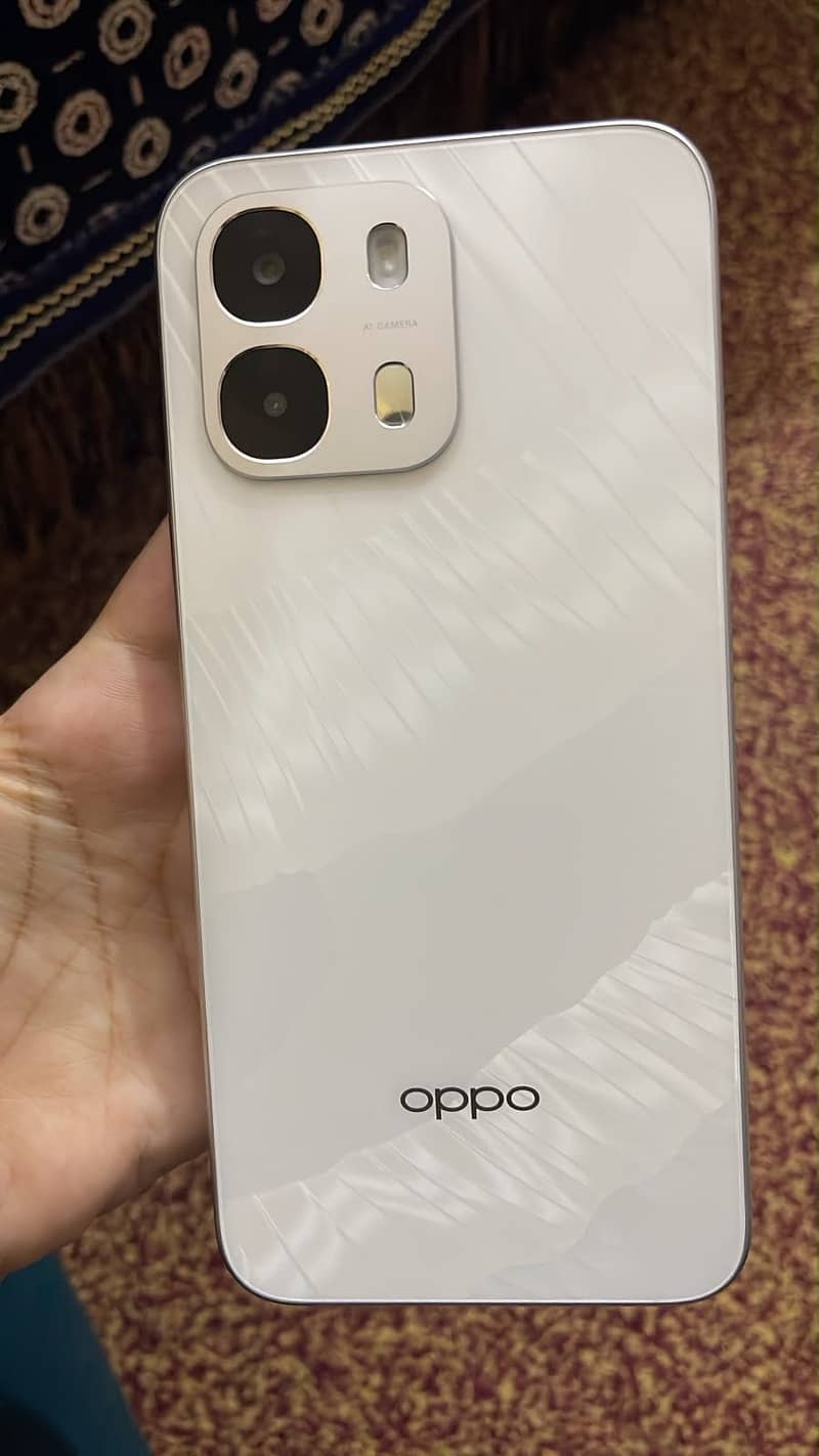 OPPO A6s 3