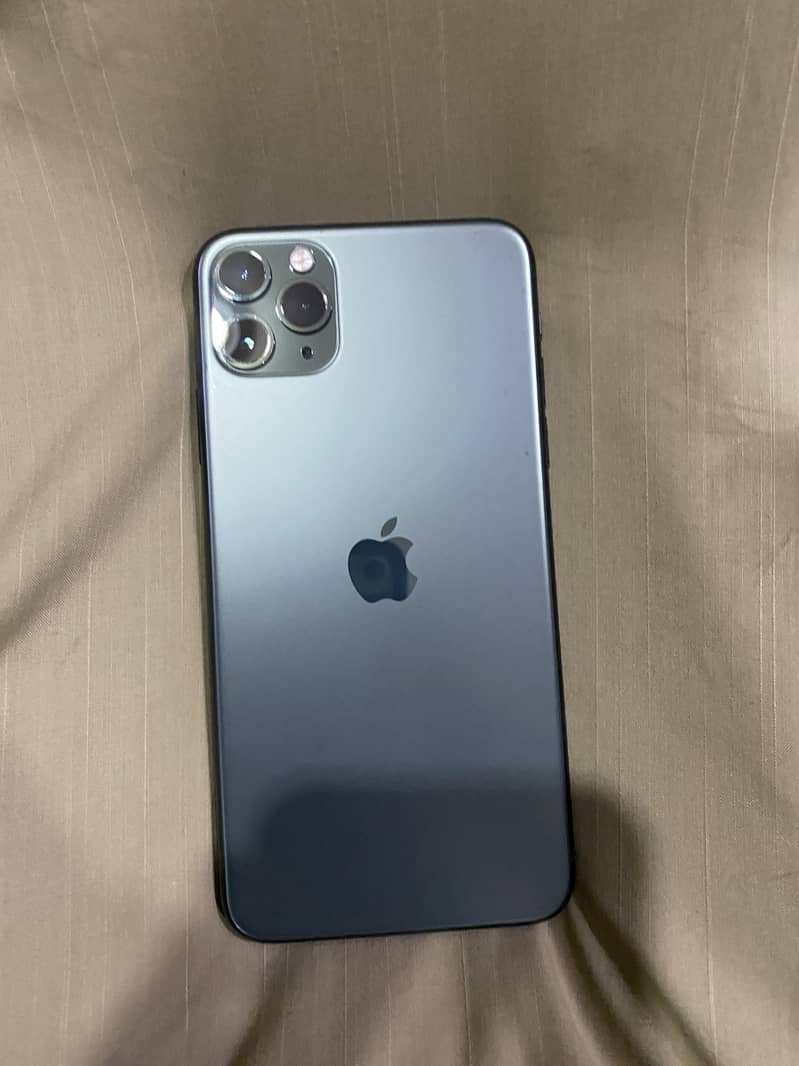 Apple iPhone 11 Pro Max 2
