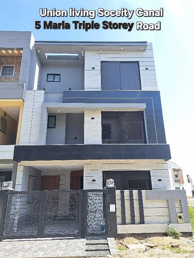 5 Marla Brand New Triple Storey House Canal Road Near Izmir Society Solid Construction