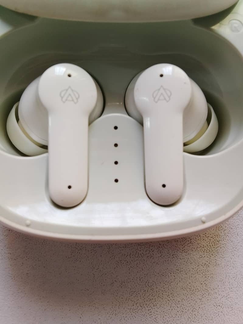 Audionic  Earbuds 550 0