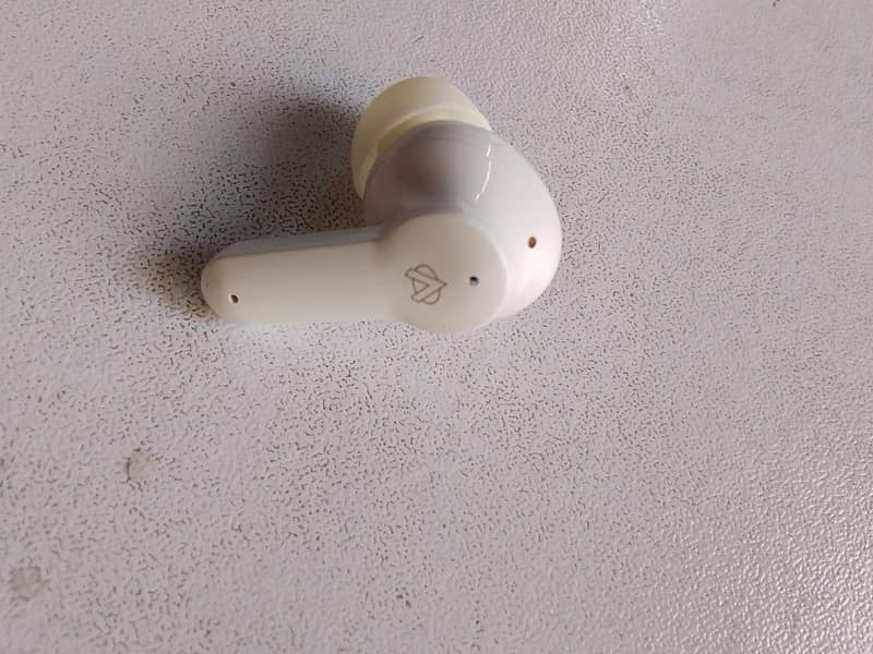 Audionic  Earbuds 550 5