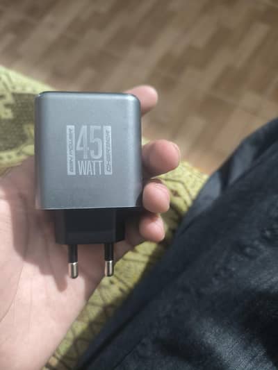 Login 45watt super fast charger