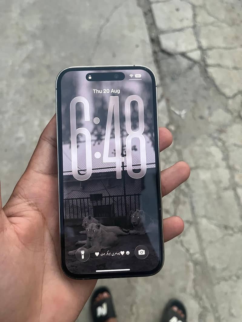 Apple iPhone 14 Pro 1
