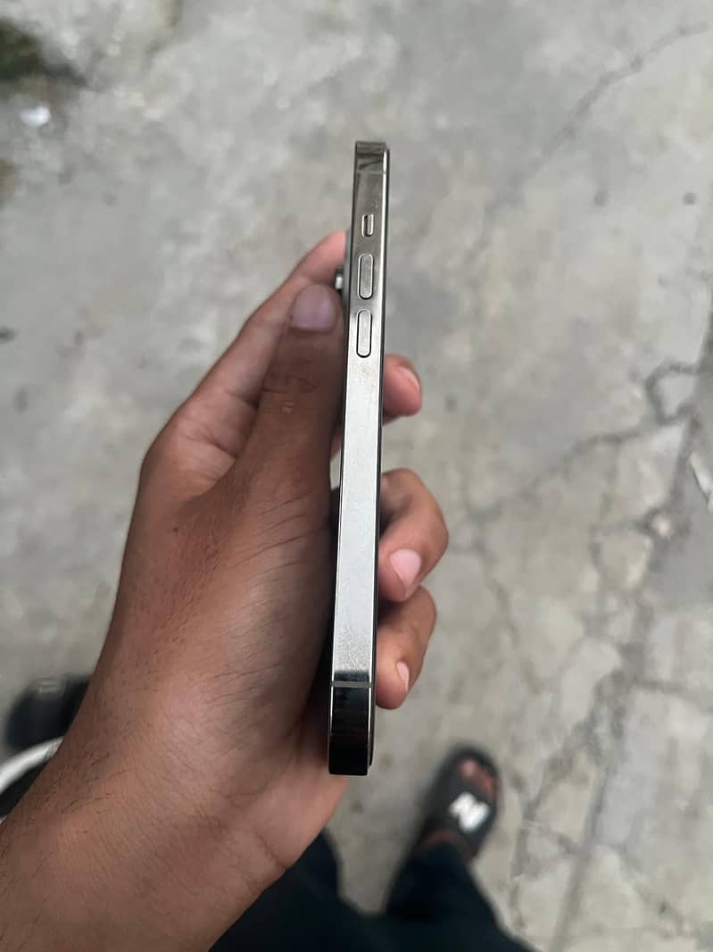 Apple iPhone 14 Pro 5