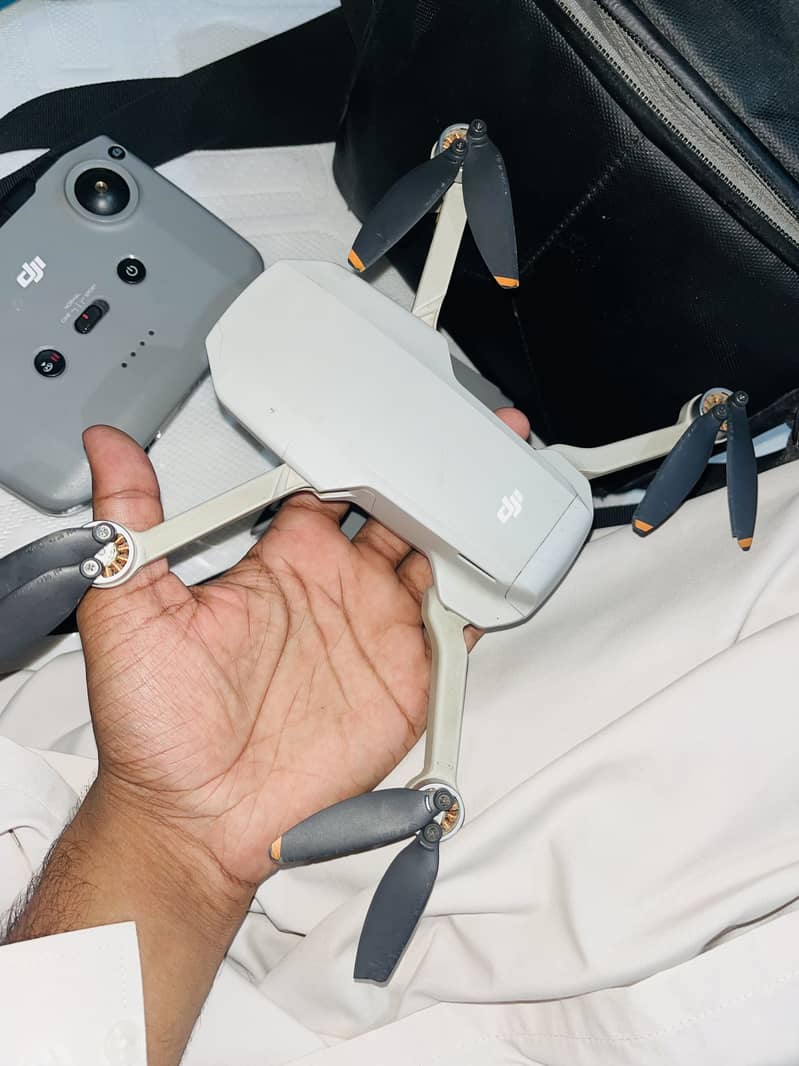 DJI MINI 2 Drone 1