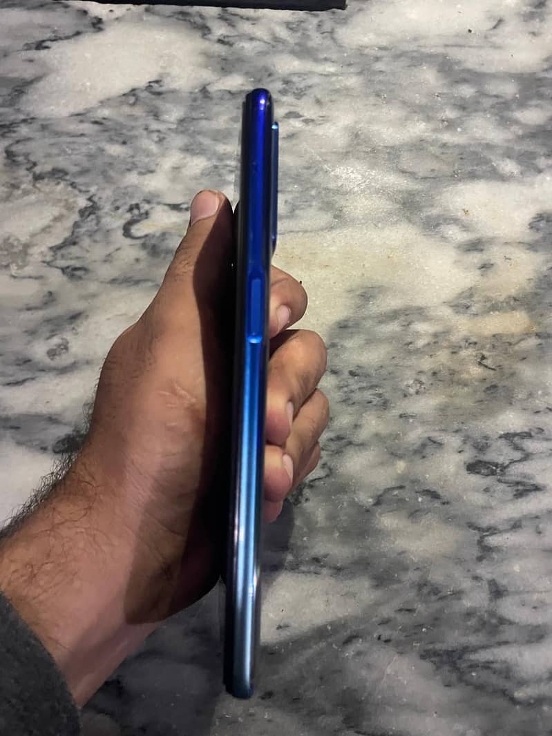 OPPO A54 4