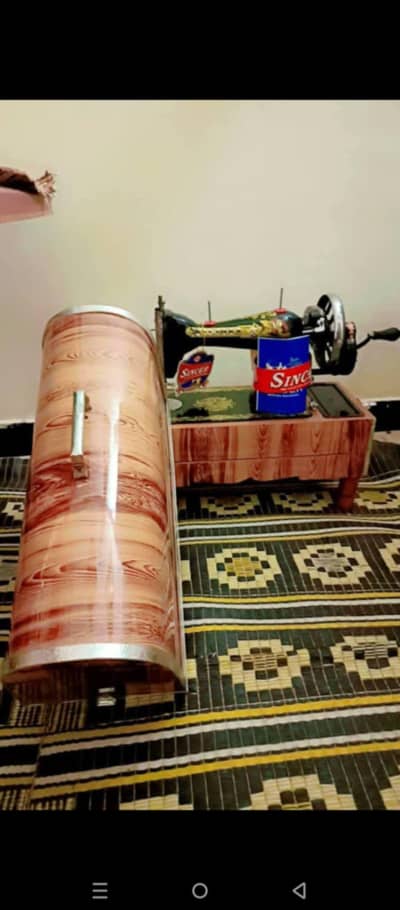 Brand New Original Singer With Cover 5 saal warranty