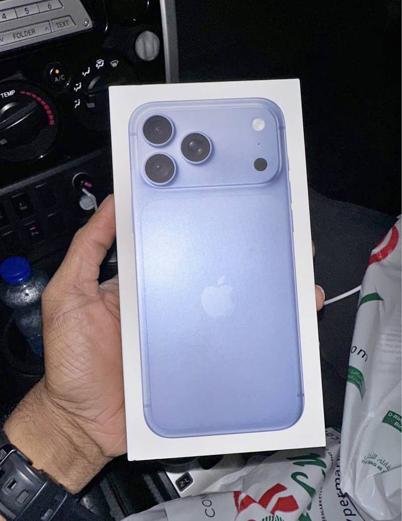 Apple iPhone 18 Pro Max 2