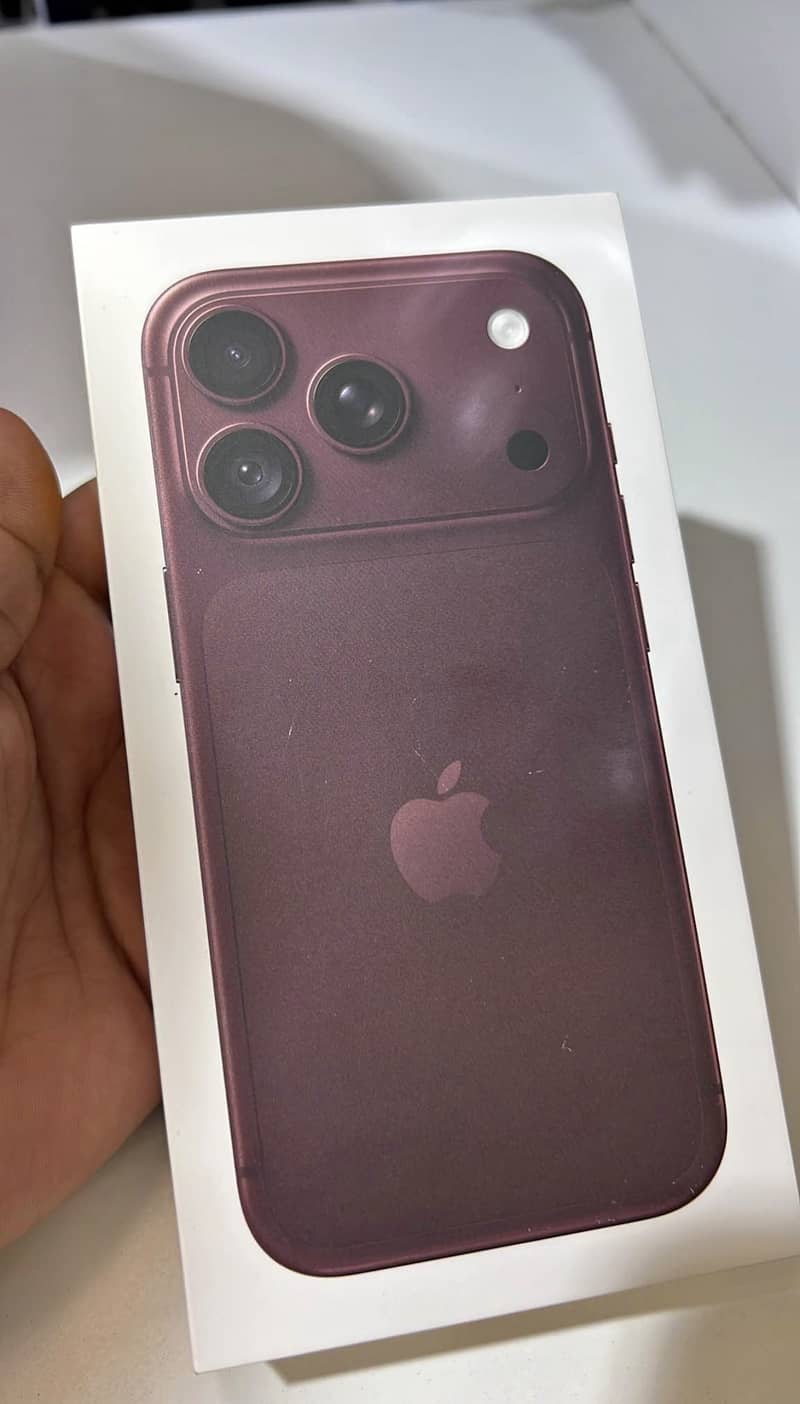 Apple iPhone 18 Pro Max 3
