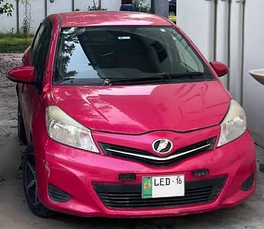 Toyota Vitz 2013