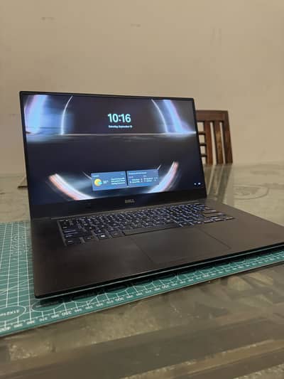 Dell Precision 5520 workstation laptop -i7/16GB Ram/ 512ssd/4GB NVIDIA