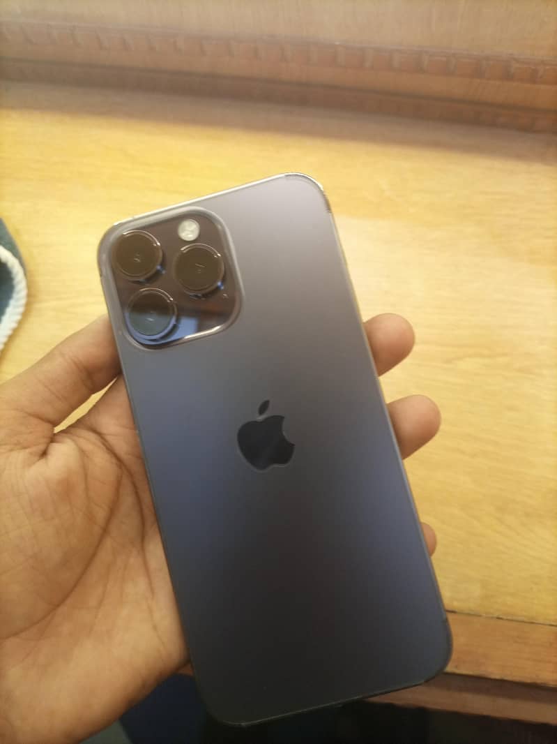 Apple iPhone 14 Pro Max 7