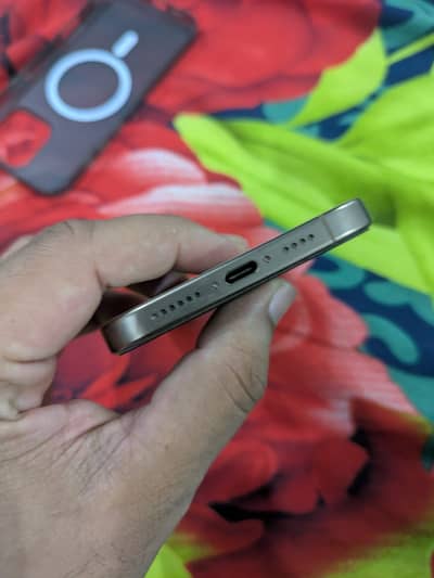 Apple iPhone 16 Pro Max