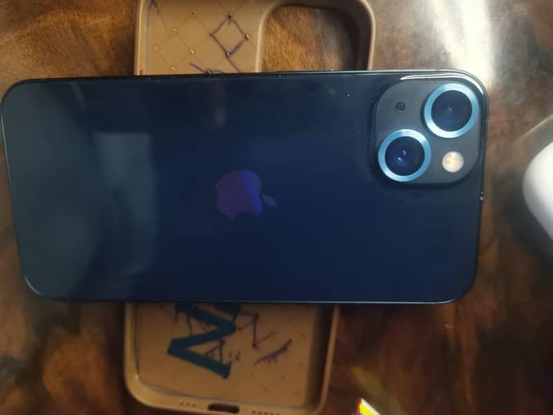 Apple iPhone 13 2