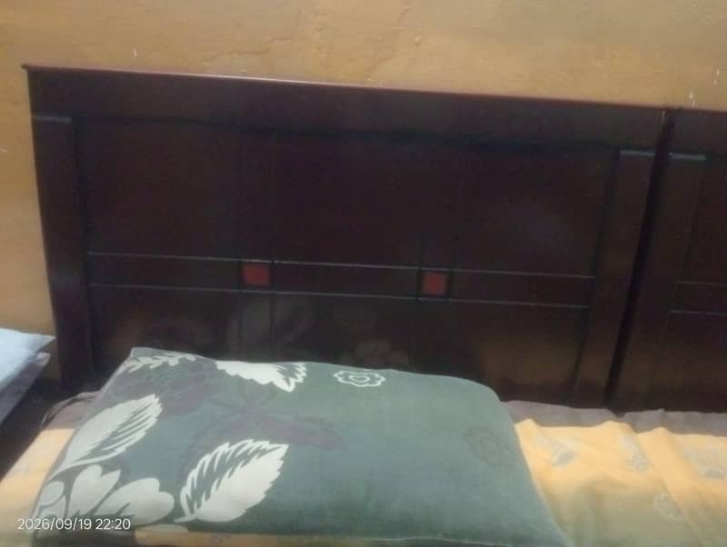 2 piece single bed 2
