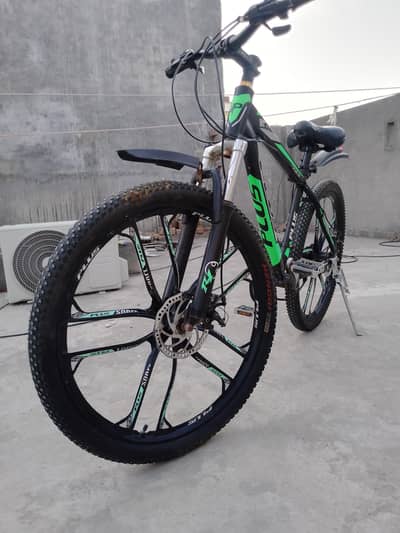 plus company cycle