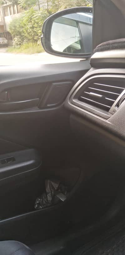 Honda Grace Hybrid 2020