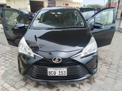 Toyota Vitz 2021 pearl black
