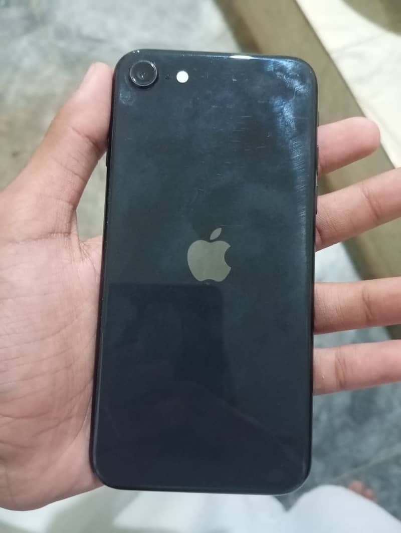 iPhone se2 3
