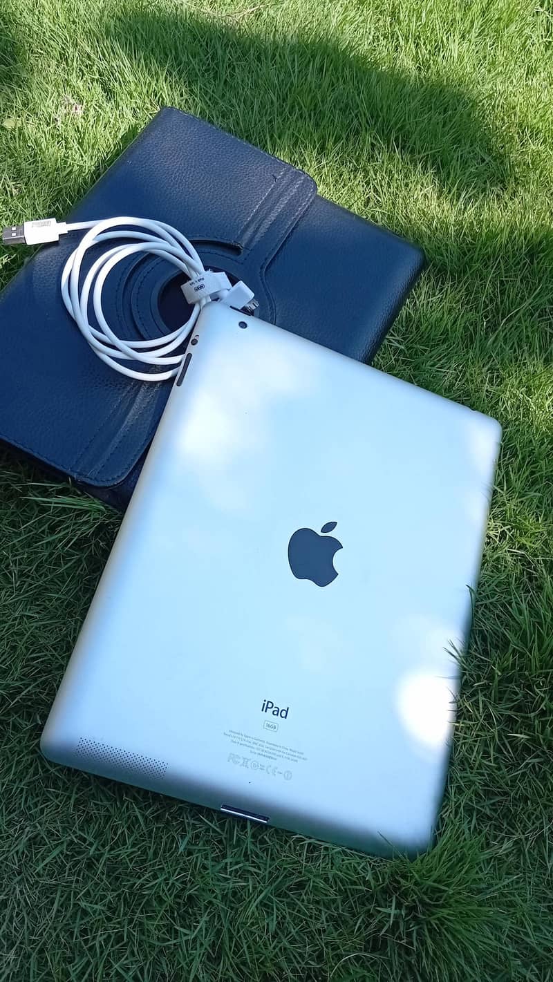 iPad 2 (16 GB) 3
