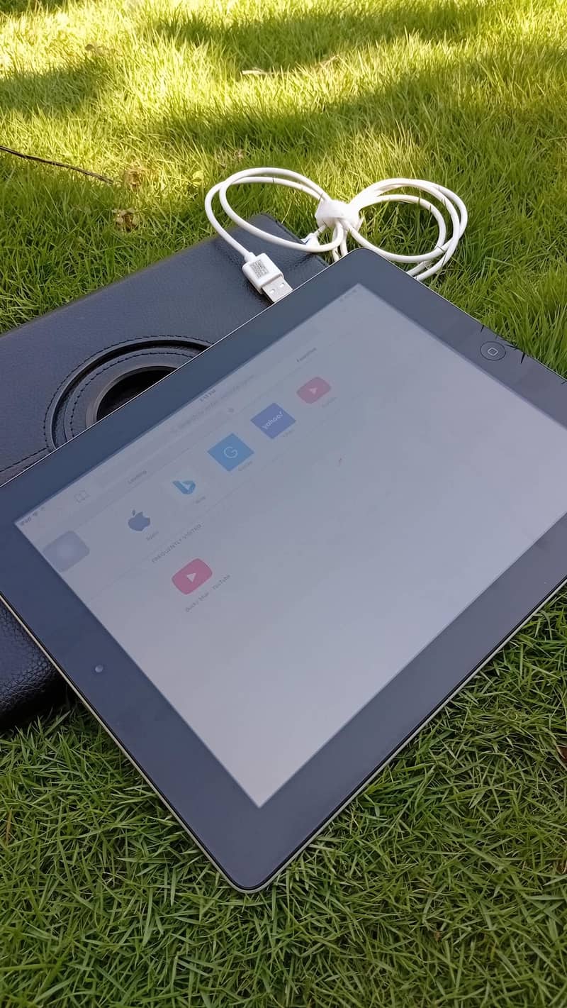 iPad 2 (16 GB) 8