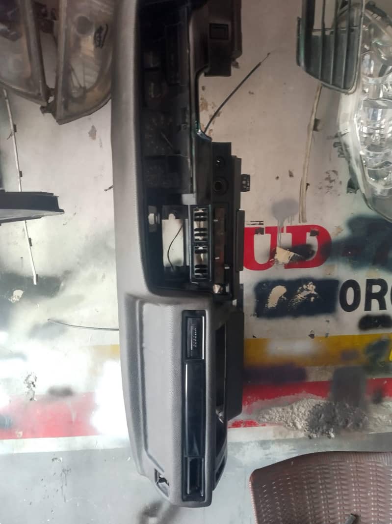 82 corolla dashboard 0