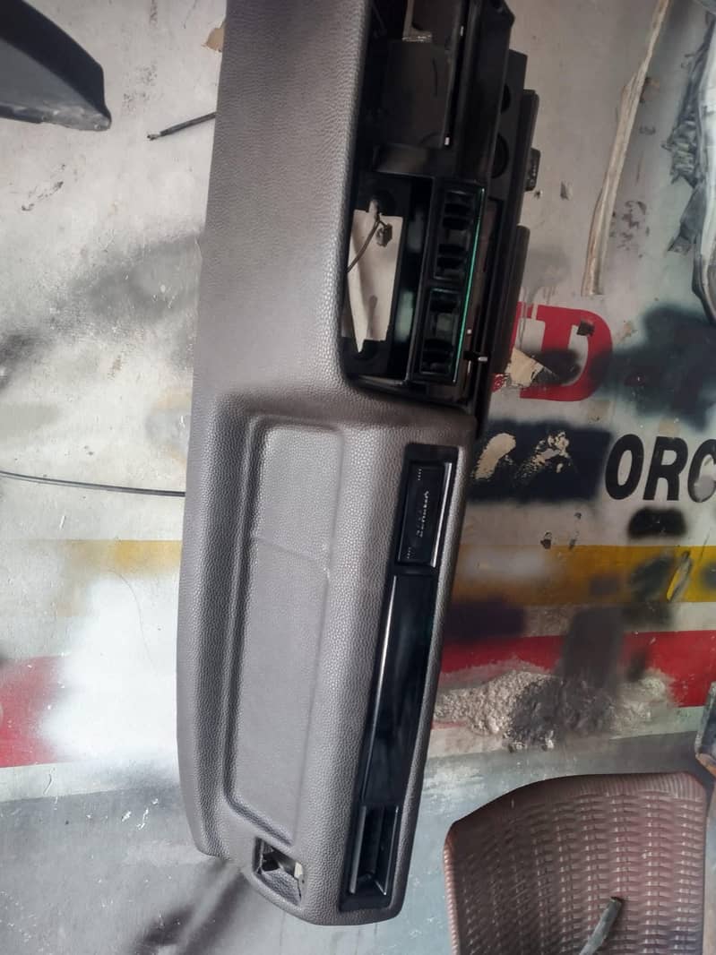 82 corolla dashboard 1