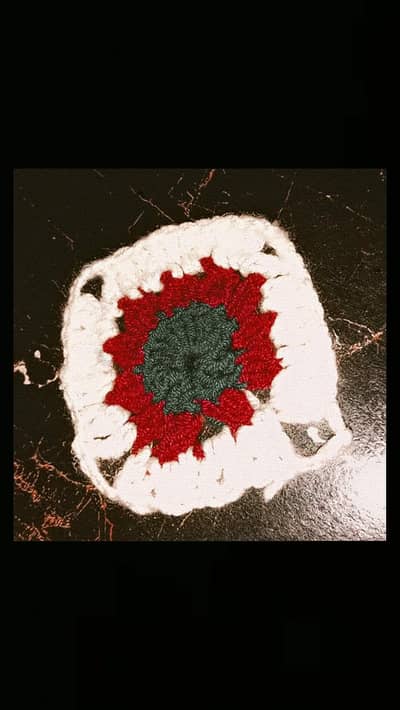 granny square green mahroon and half white color
