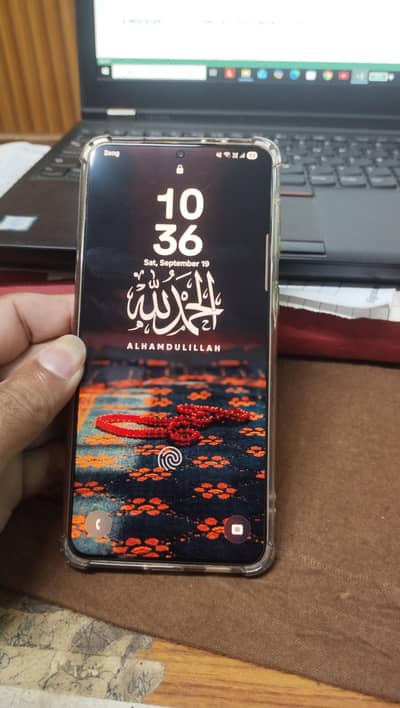 Samsung Mobile S21 plus clear display