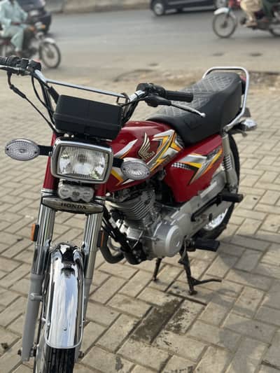 Honda 125 2025