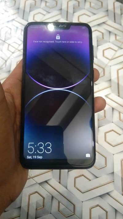 Honor 8C
