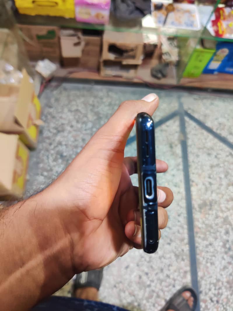 One Plus 9R 1