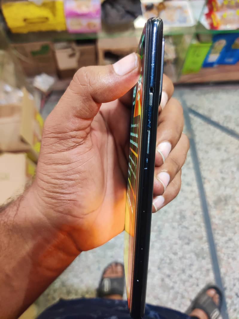 One Plus 9R 2
