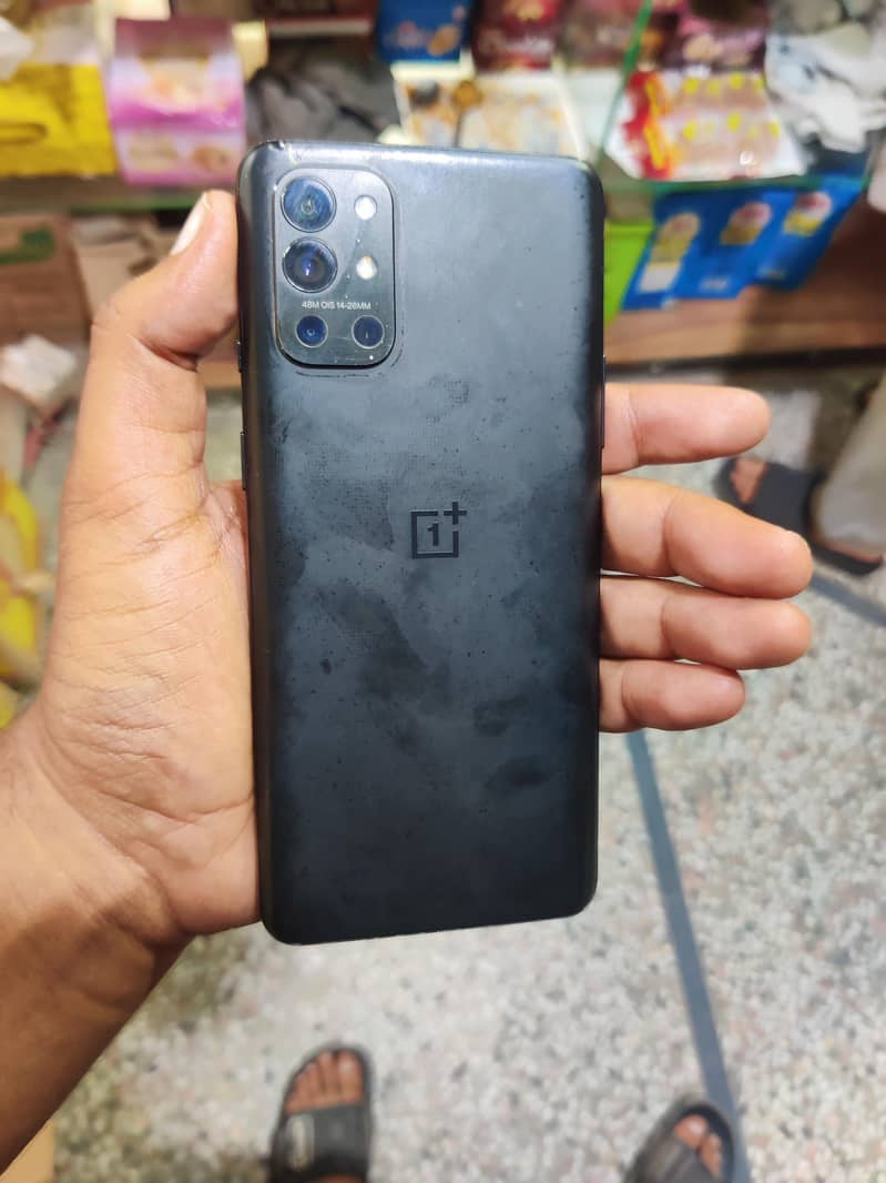 One Plus 9R 7