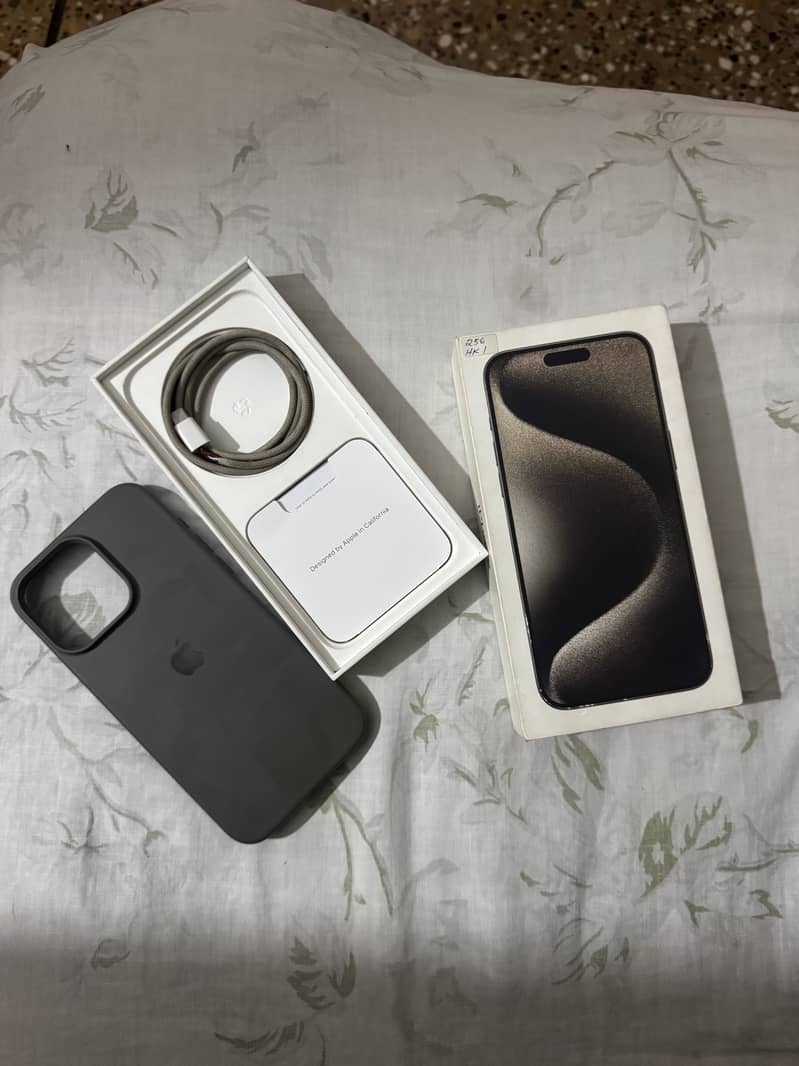 Apple iPhone 15 Pro Max with box 7