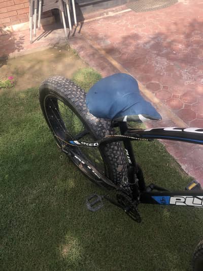 Bicycle fat bike